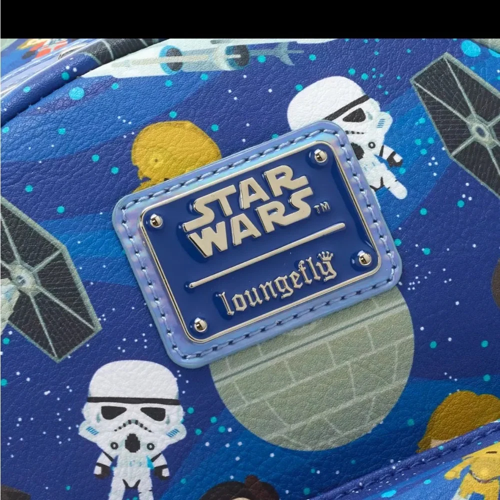 NWT - Hardtag Disney Parks X Loungefly Star Wars Chibi Backpack Death Star Leia - Picture 3 of 6